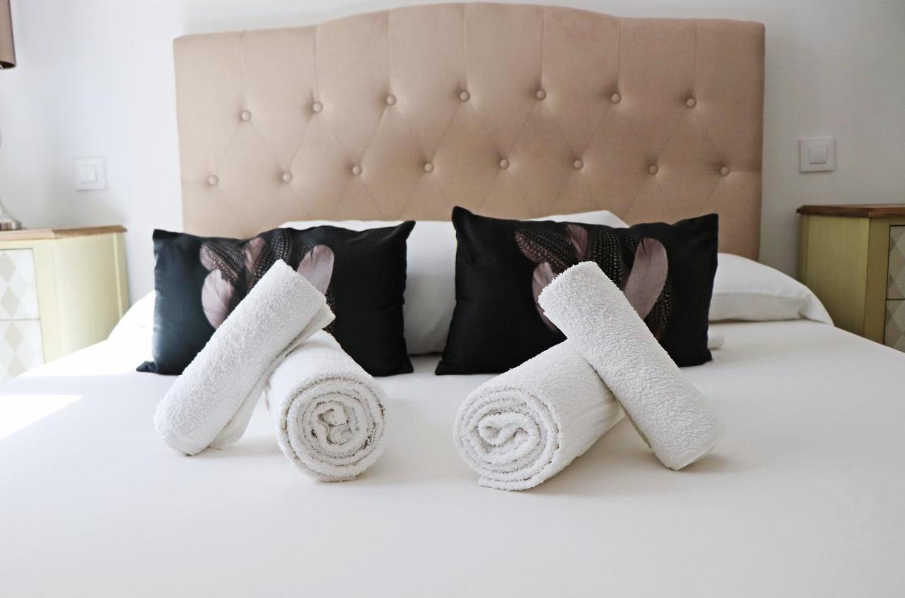 For You Rentals New Design Apartment Temporal Puerta Del Sol Pre10A マドリード エクステリア 写真