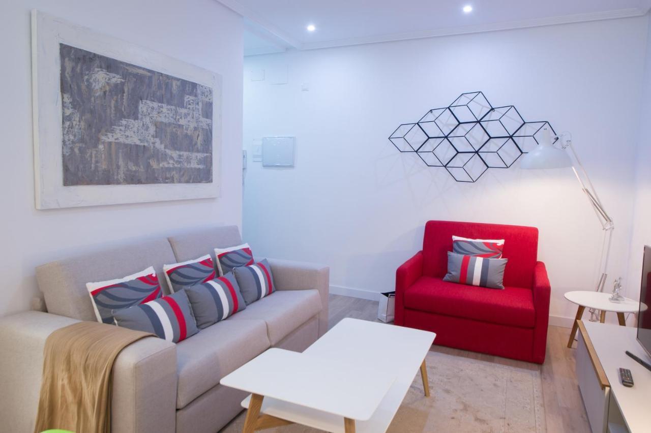 For You Rentals New Design Apartment Temporal Puerta Del Sol Pre10A マドリード エクステリア 写真