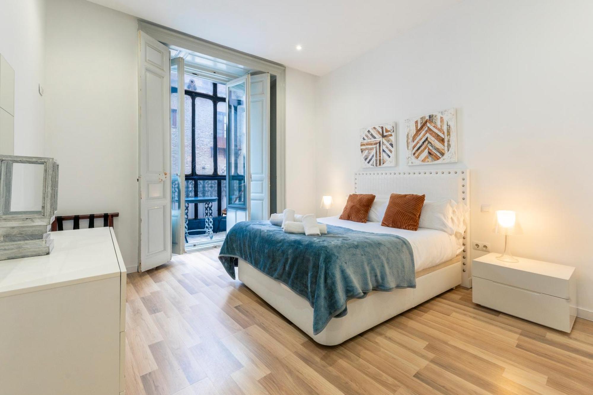 For You Rentals New Design Apartment Temporal Puerta Del Sol Pre10A マドリード エクステリア 写真